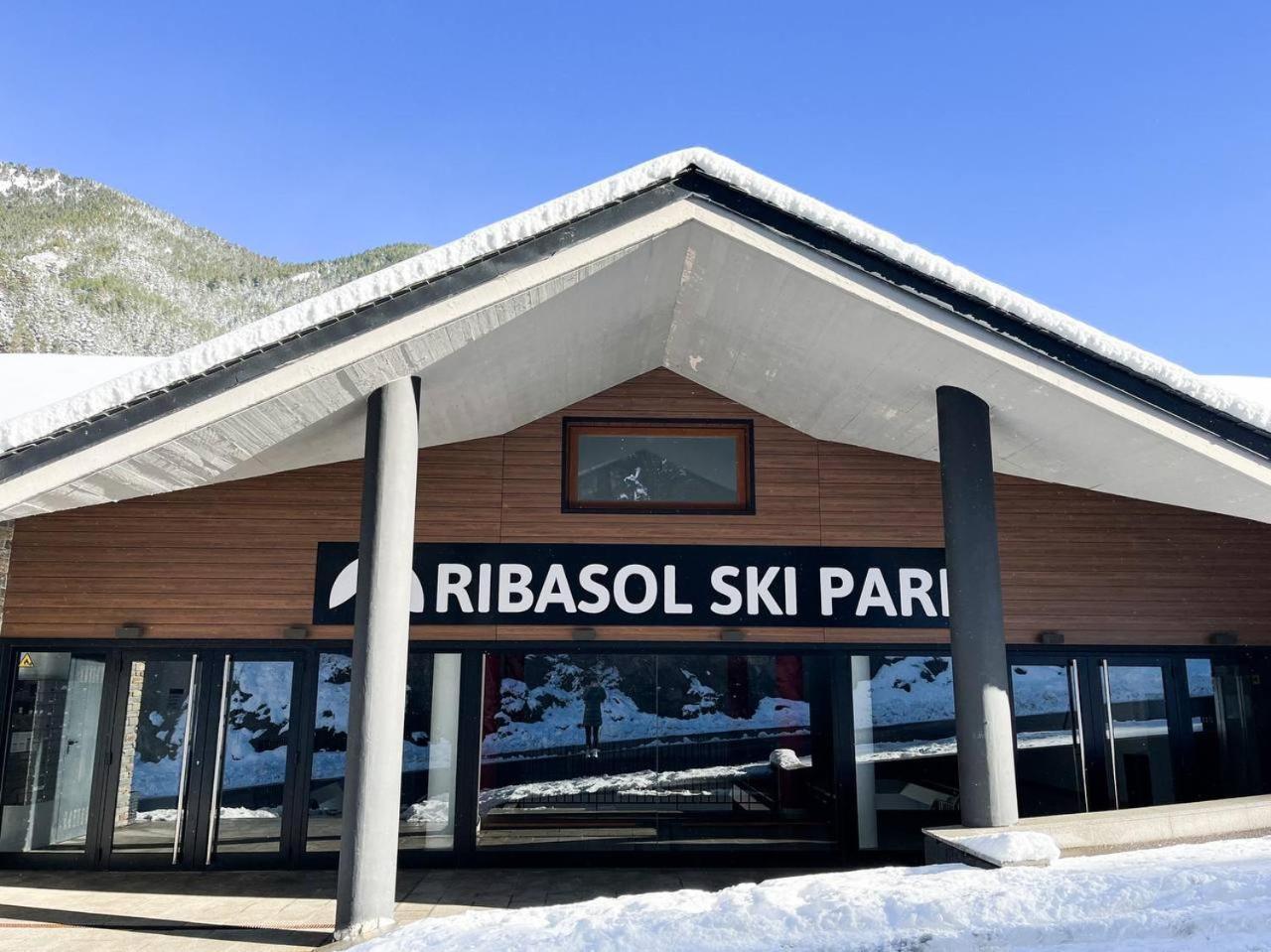 Iconic - A Pie De Pistas En 1 Minuto - Terraza Con Vistas Al Valle Arinsal - Parking Gratis L By Bonesvacances المظهر الخارجي الصورة