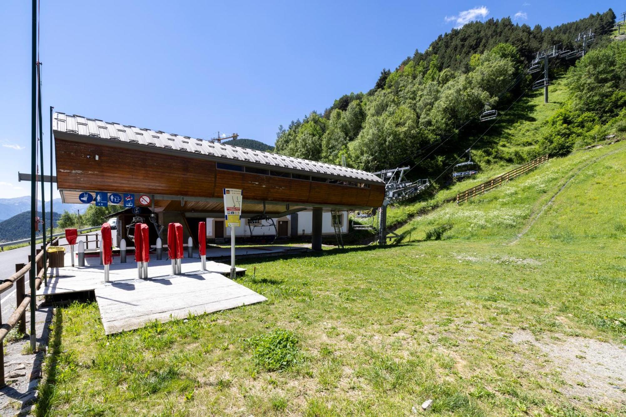 Iconic - A Pie De Pistas En 1 Minuto - Terraza Con Vistas Al Valle Arinsal - Parking Gratis L By Bonesvacances المظهر الخارجي الصورة
